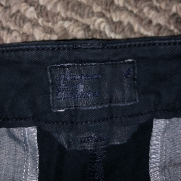 ❤️3/$30 AEO navy blue shorts - Picture 3 of 4